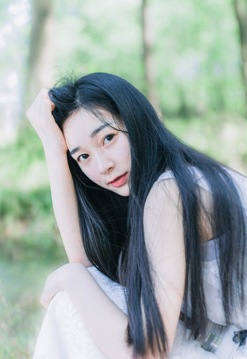 “怎么回事！？”吕蒙闻言不禁一惊，尤其是听到对方的喊话，在柴桑，都督只有一个，那就是周瑜，心中似乎预感到什么，又不敢相信，或者说不愿相信。